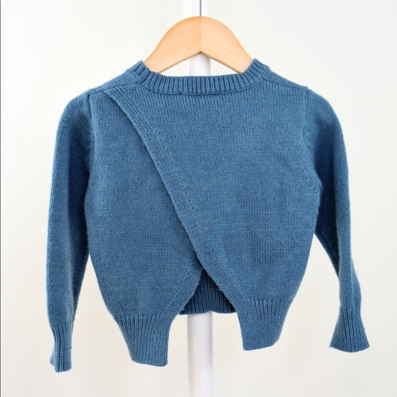 Yunerma Sweater - Picture 2 of 2